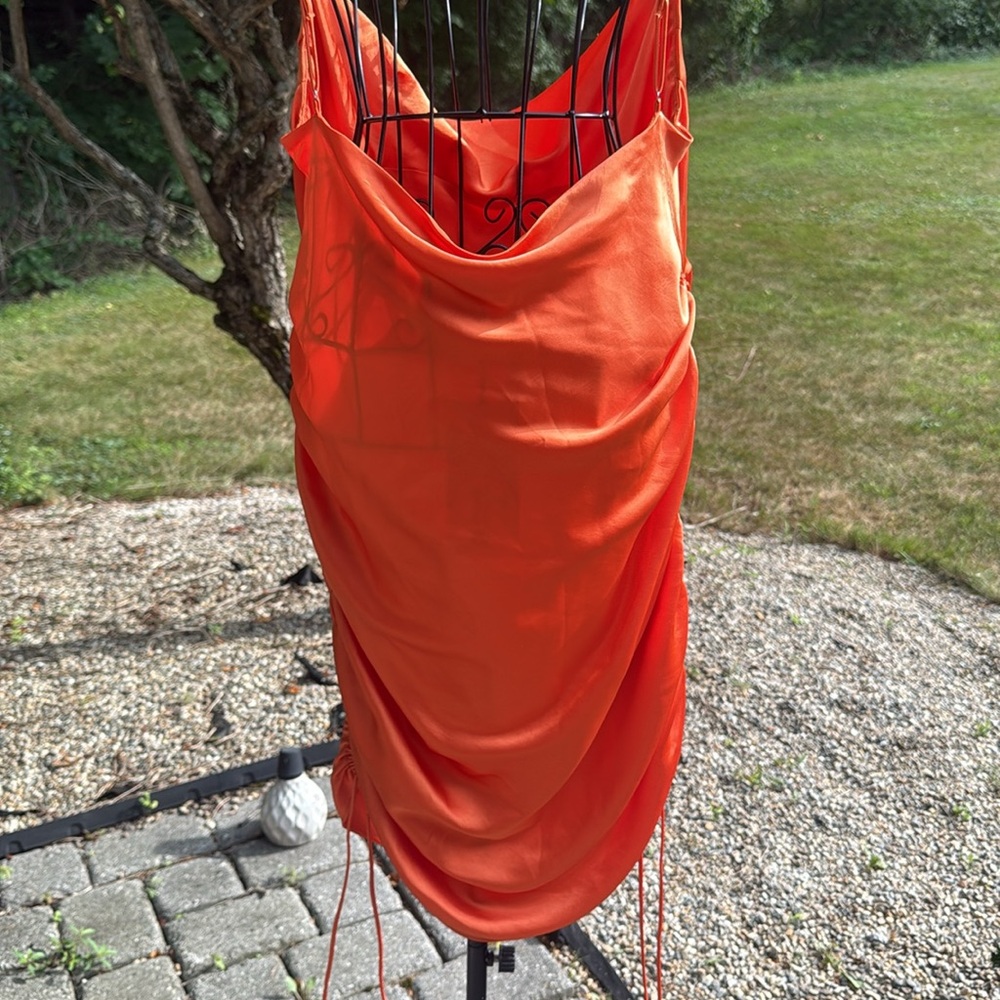 Zara orange satin spaghetti strap ruched dress - Picture 4 of 4